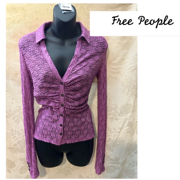 Free People Tops - NWT Free People Size XS lace with metallic threads Front ruching, button down